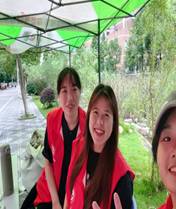 图示, 示意图
中度可信度描述已自动生成